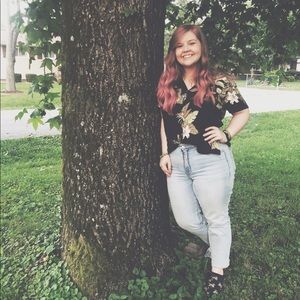 Meet your Posher, Hannah